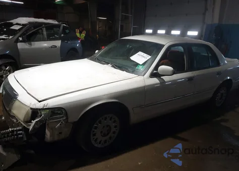 2003 Mercury Grand Marquis Gs z USA, uszkodzony, nr VIN 2MEFM74W93X619092